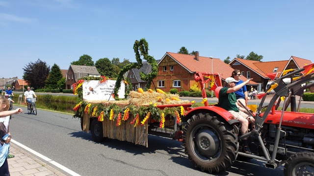 ../fotos/250-jahr-feier_ostrhauderfehn_2019/2019-06-23 13.44.46.jpg